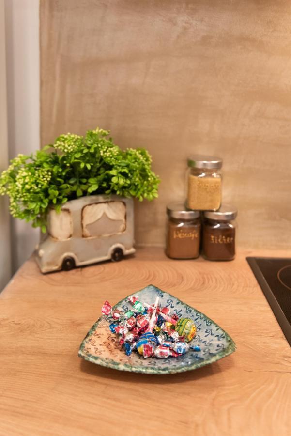 Blue Ark Comfort Near Acropolis アテネ エクステリア 写真